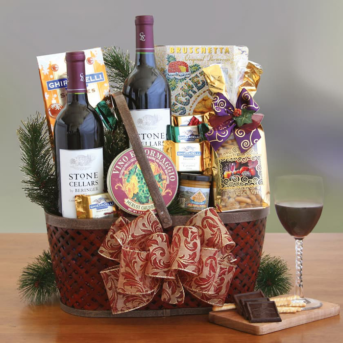 25 Exciting Gifts for Wine Lovers (Fine Wines, Accessories)